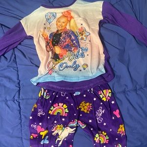 JoJo Siwa pajama set size 4/5 (XS)